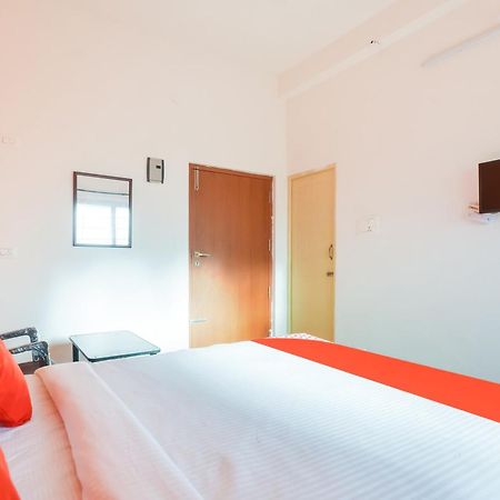 Flagship New Cresent Park Hotel Коимбаторе Екстериор снимка