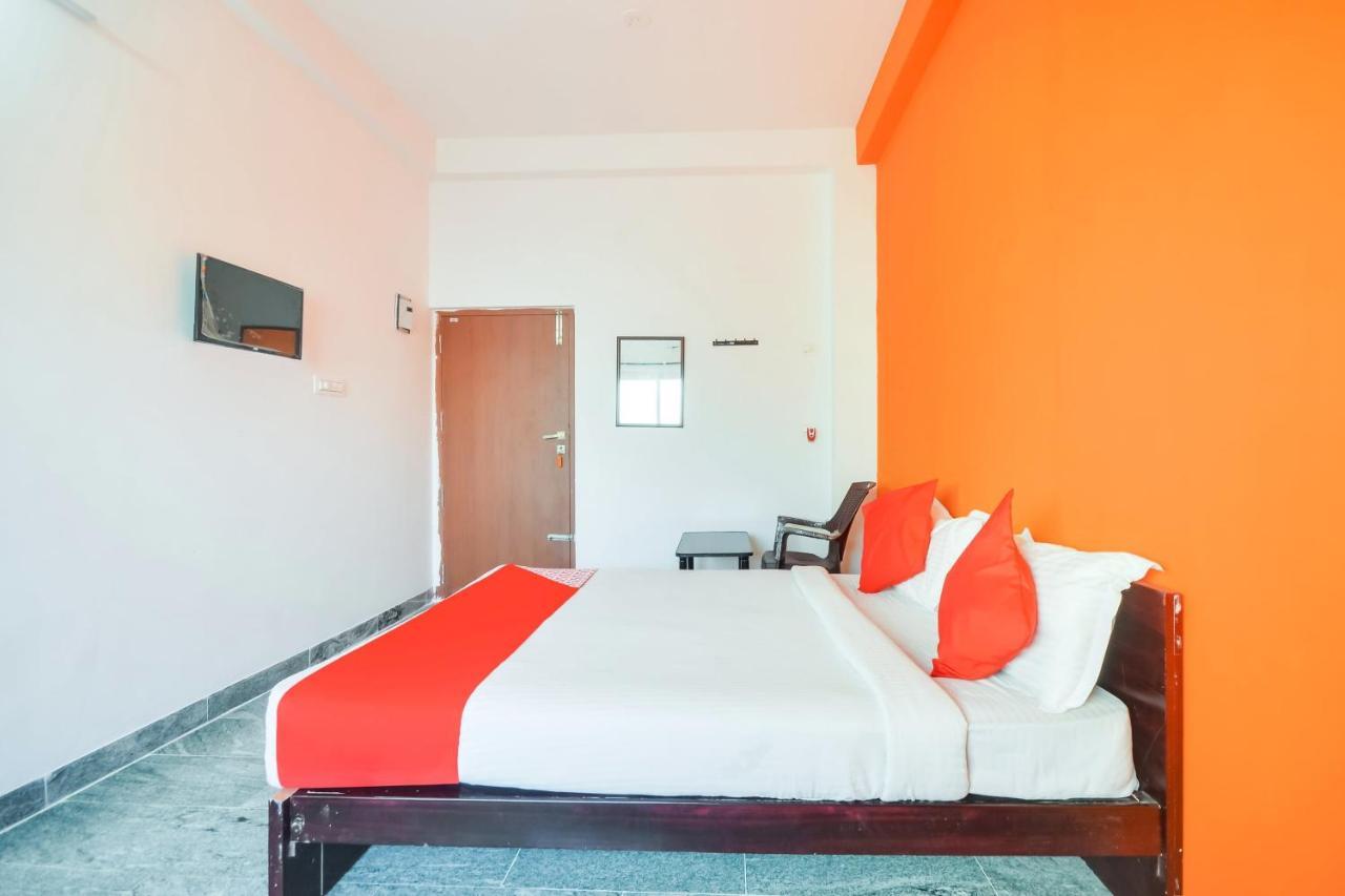 Flagship New Cresent Park Hotel Коимбаторе Екстериор снимка