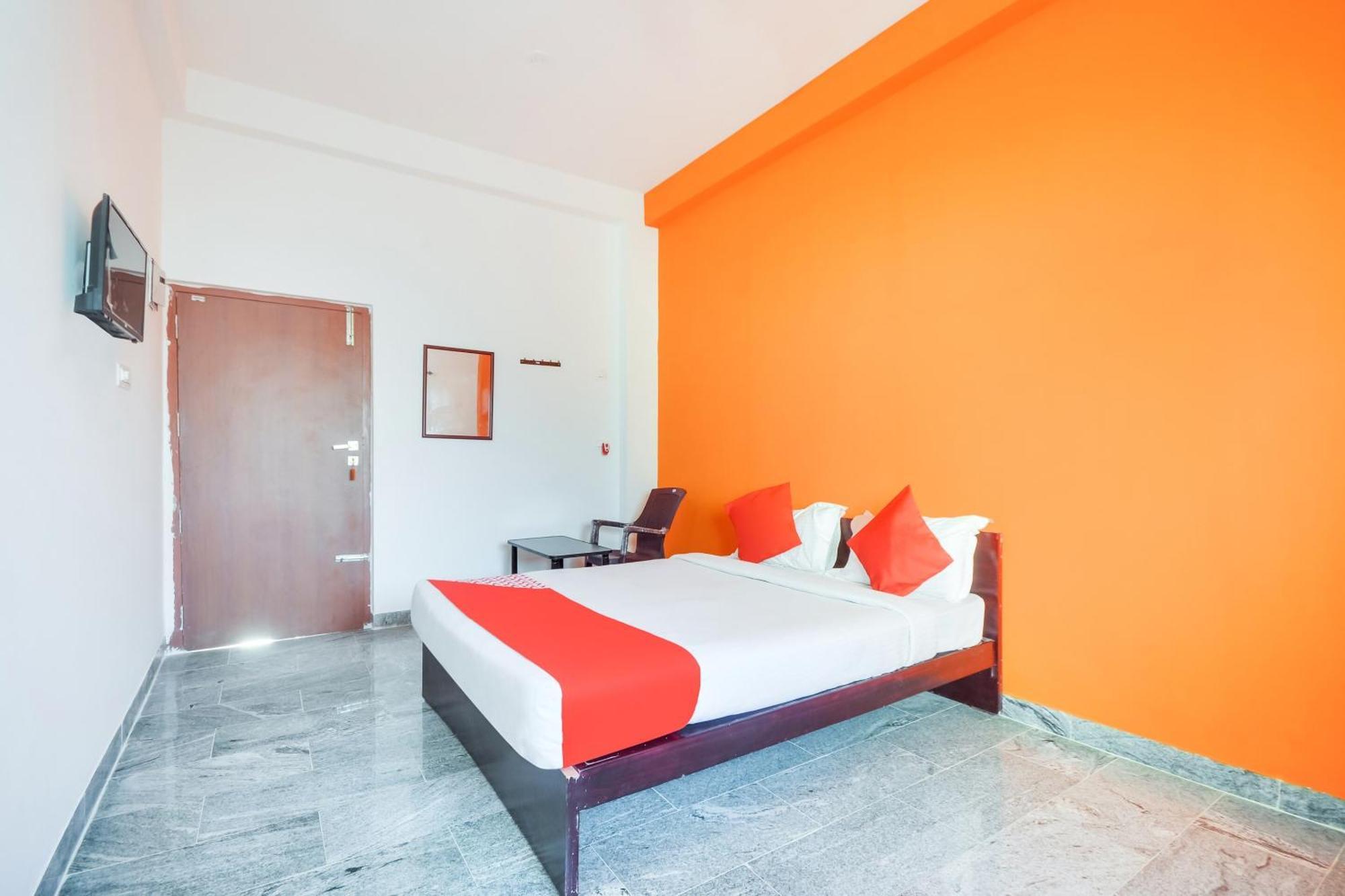 Flagship New Cresent Park Hotel Коимбаторе Екстериор снимка
