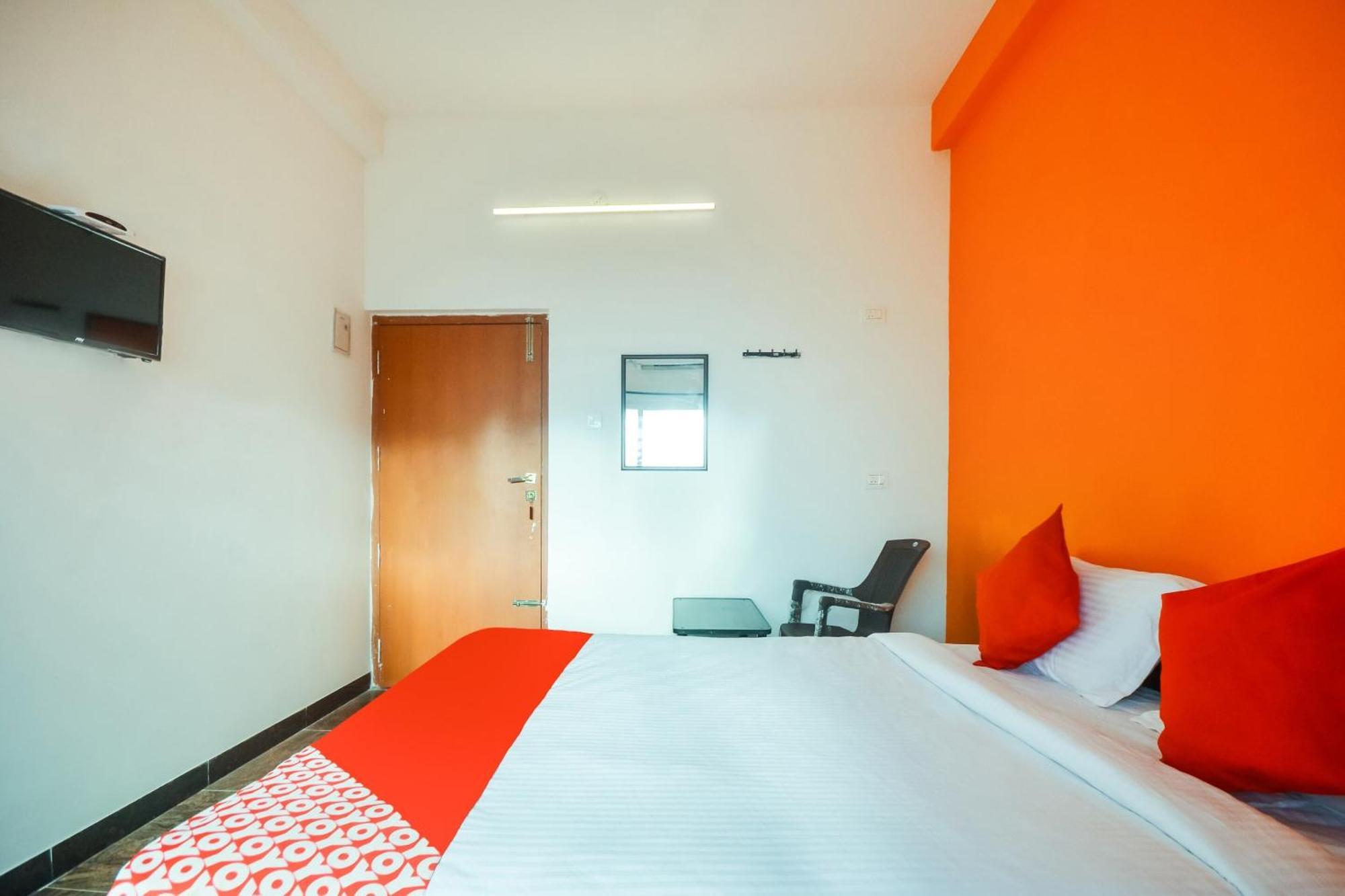 Flagship New Cresent Park Hotel Коимбаторе Екстериор снимка