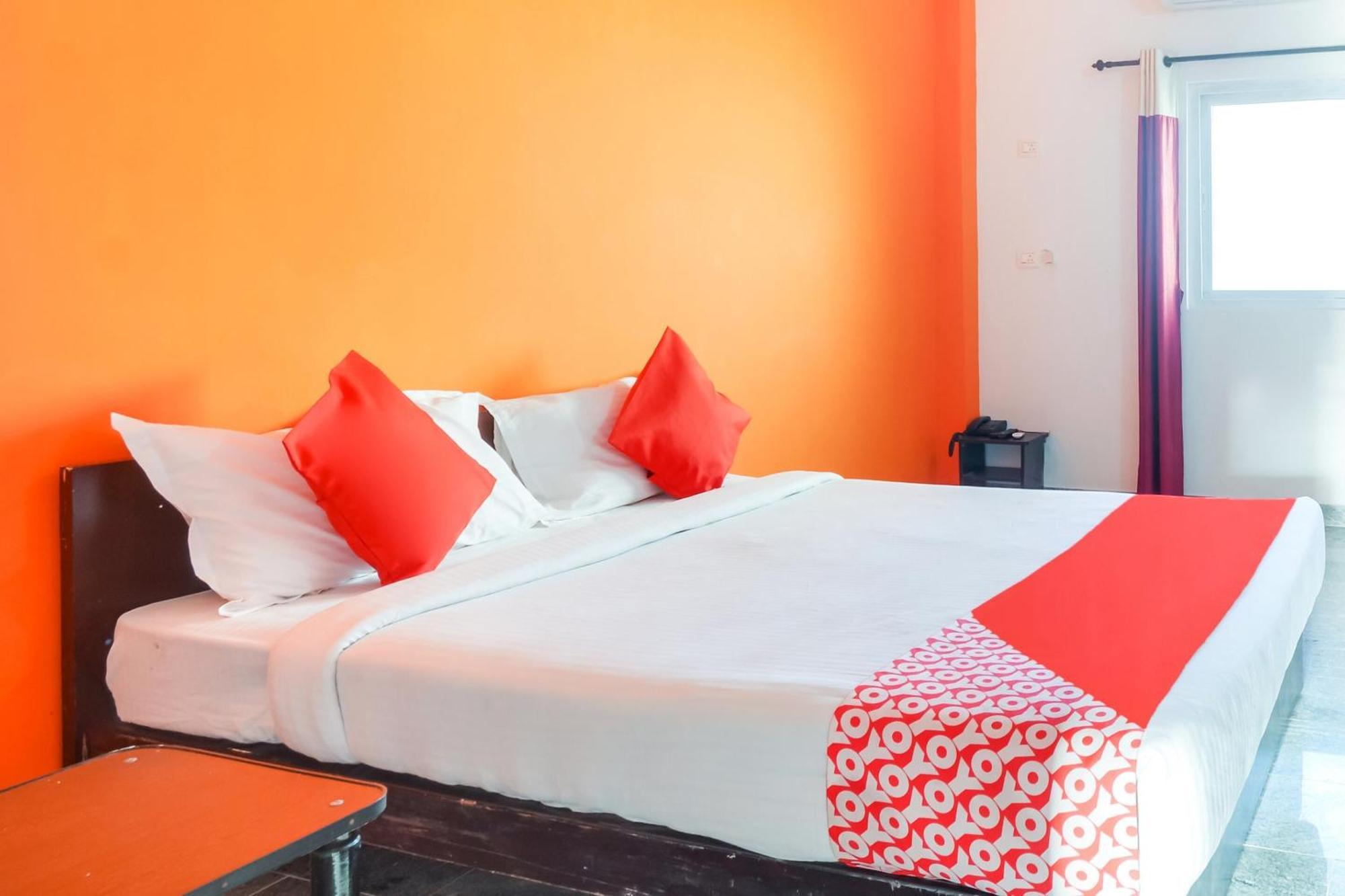Flagship New Cresent Park Hotel Коимбаторе Екстериор снимка